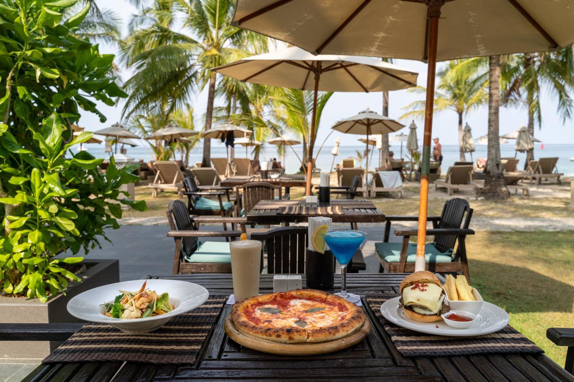 Cape Panwa Hotel Phuket Esterno foto